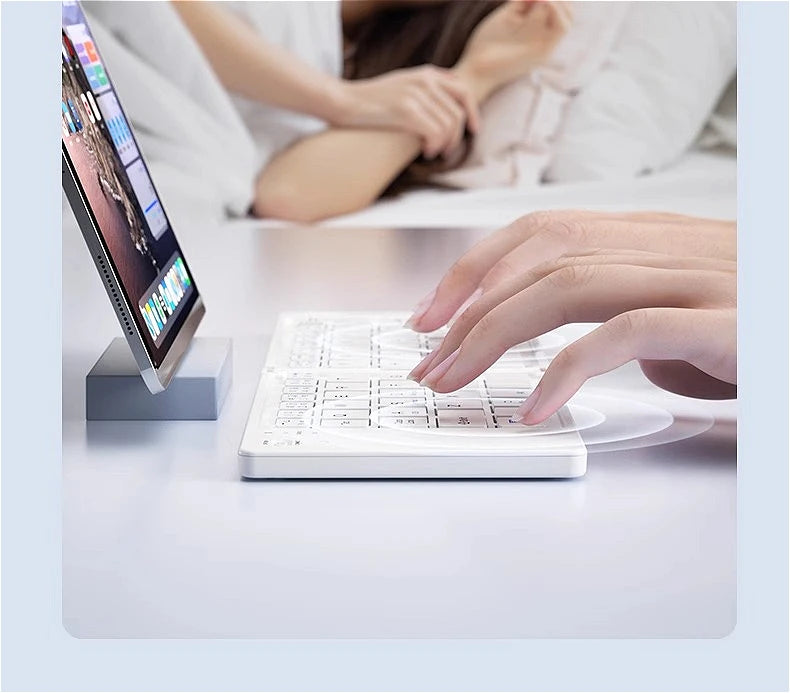 Mini Foldable Bluetooth Keyboard