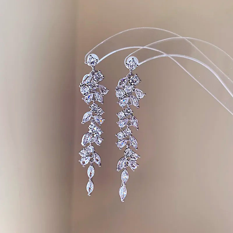 Romantic Sparkling Leaf Drop Earrings