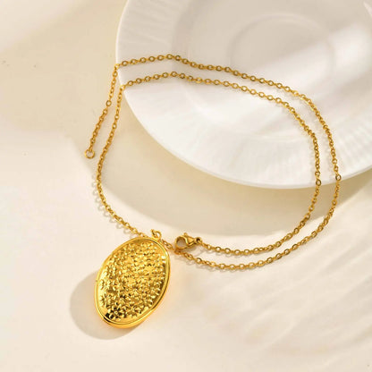 Custom Photo Flower Locket Necklace