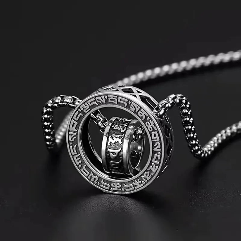 Intricate Geometric Detail