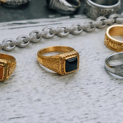 Vintage Black Square Stone Ring